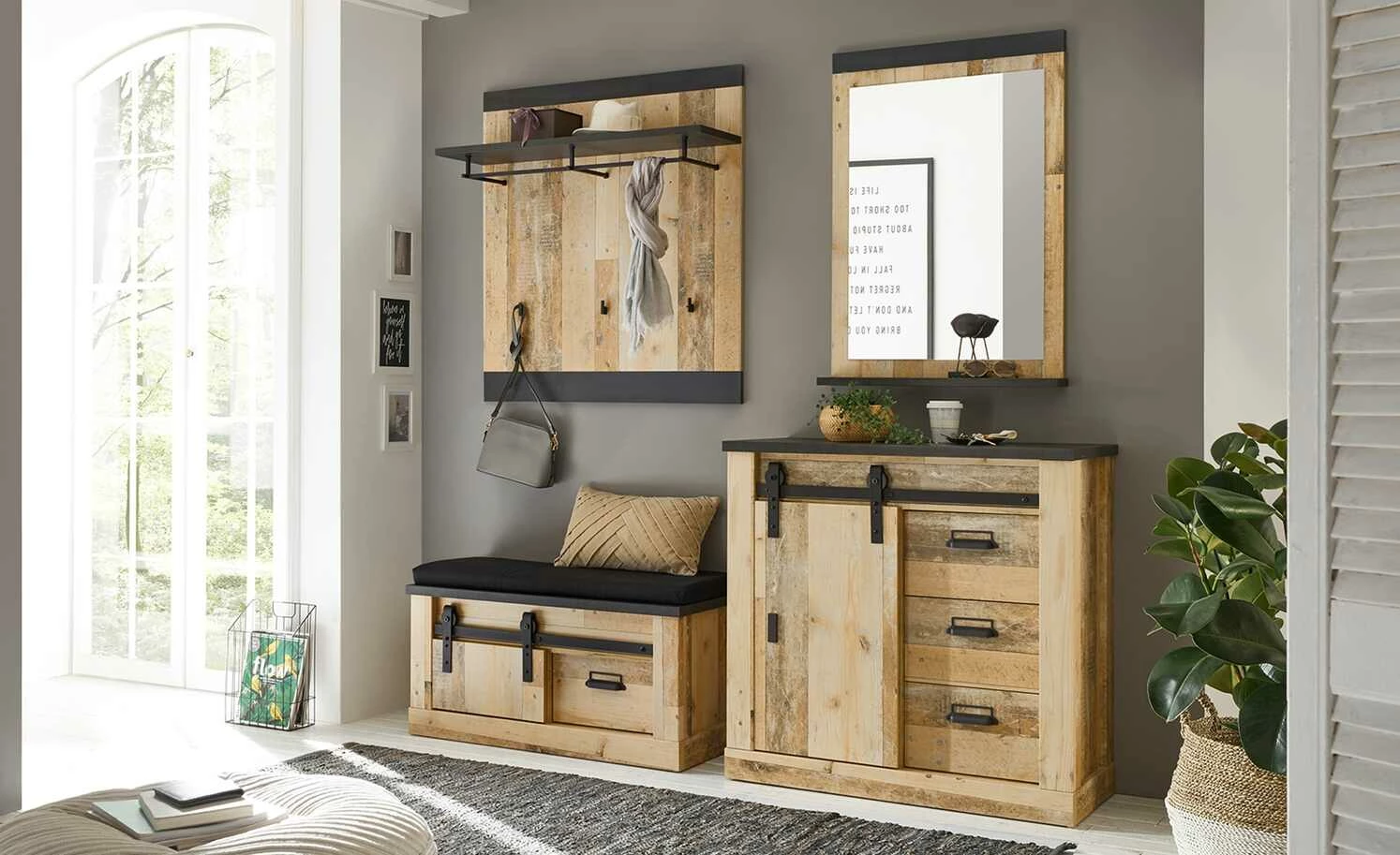 Garderobenbank Sintra | Old Style hell (Nachbildung) 2 Garderobenbank Sintra | Old Style hell (Nachbildung) – Bild 2